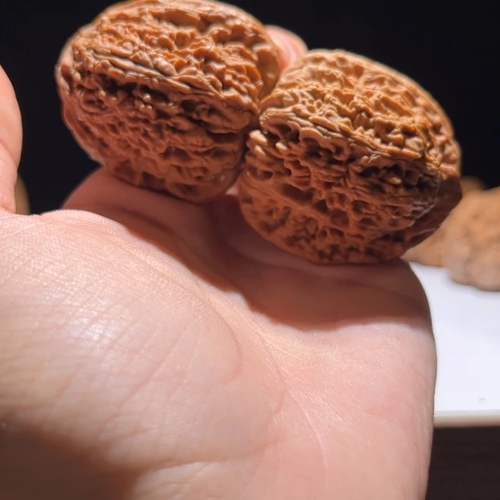 a***a文玩核桃吊坠核桃200