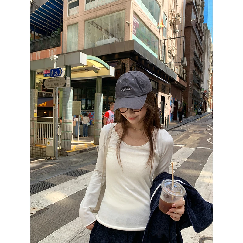 YOKLASS少女家 米杏色V领长袖毛衣冬季修身显瘦百搭上衣M38218S53