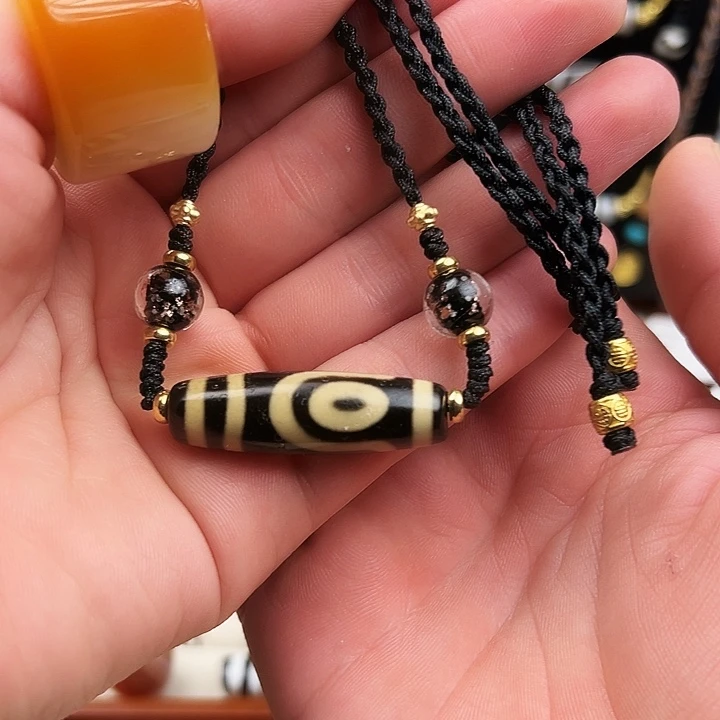 玛瑙/玉髓颈饰合金福利如意两眼