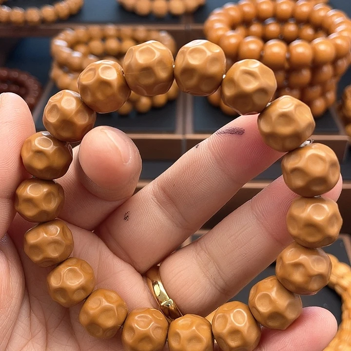 猴头核桃手串猴头