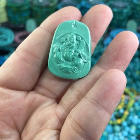 高瓷精品雕刻精美