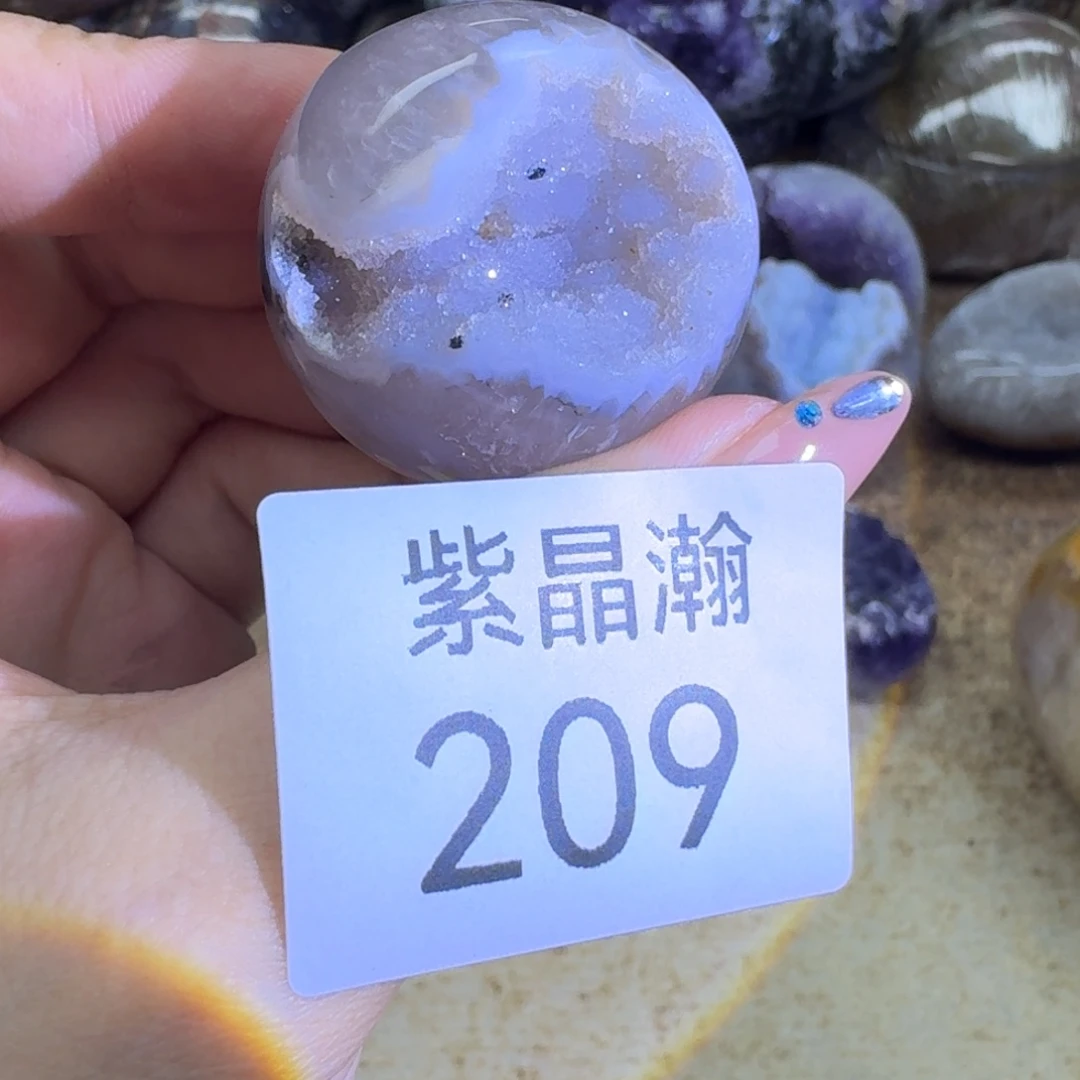 未镶嵌水晶大型摆件（非配饰）
