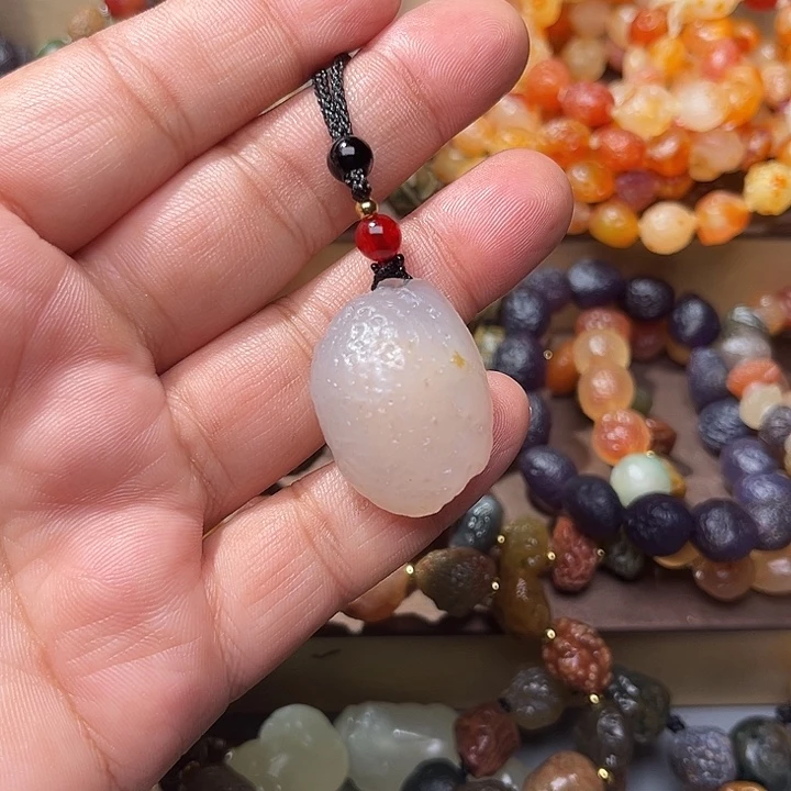 阿拉善彩玛瑙手串