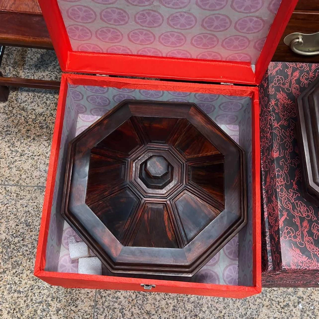 【闪购商品】交趾黄檀（大红酸枝）明**迷酸枝九宫果盒