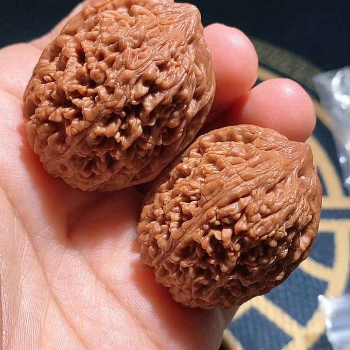 【闪购商品】文玩核桃吊坠智***?大蒜头