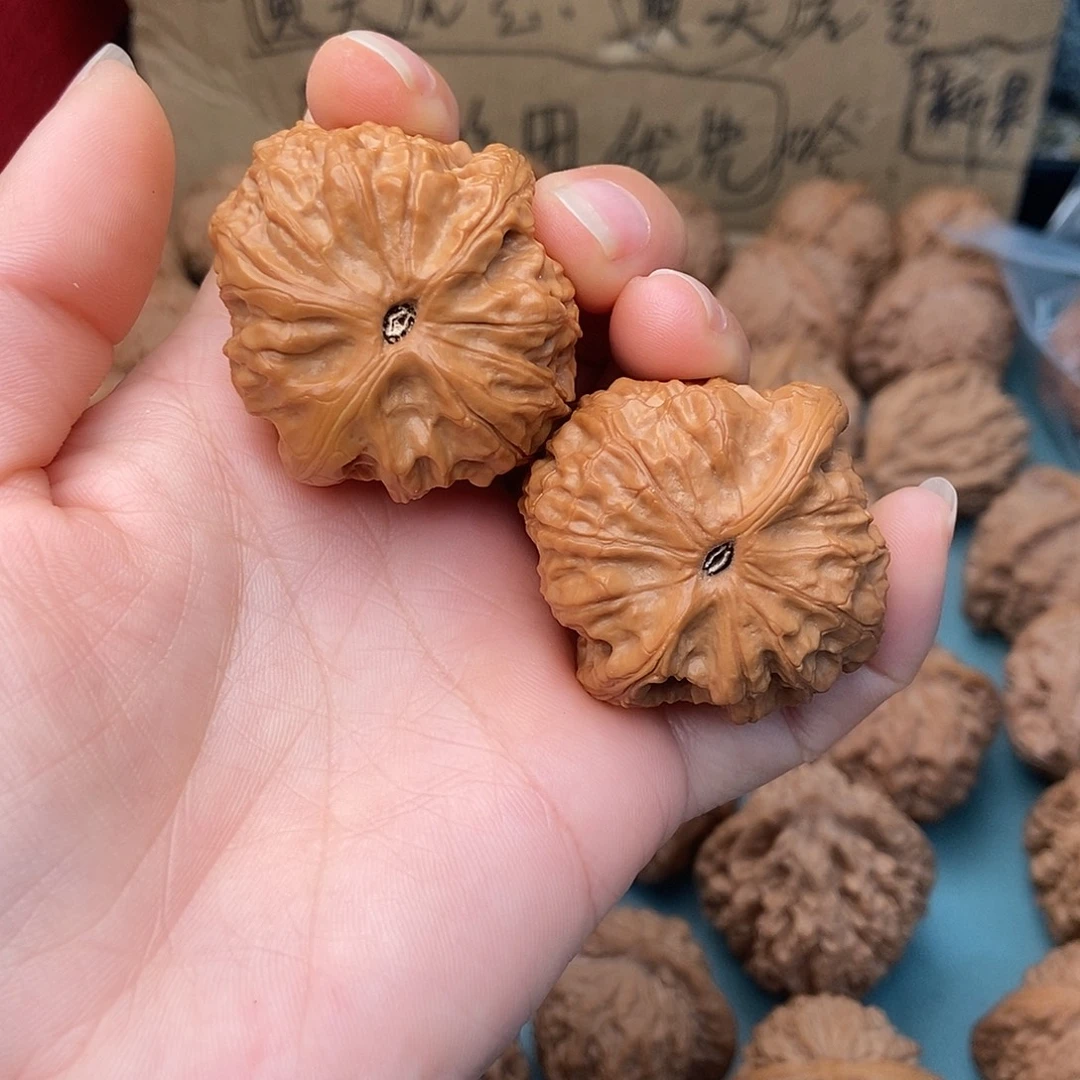 吊坠文玩核桃穿甲1