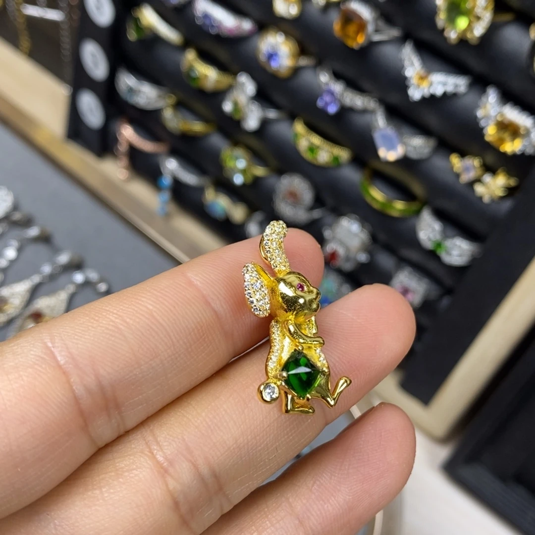 透辉石银S925镶嵌吊坠