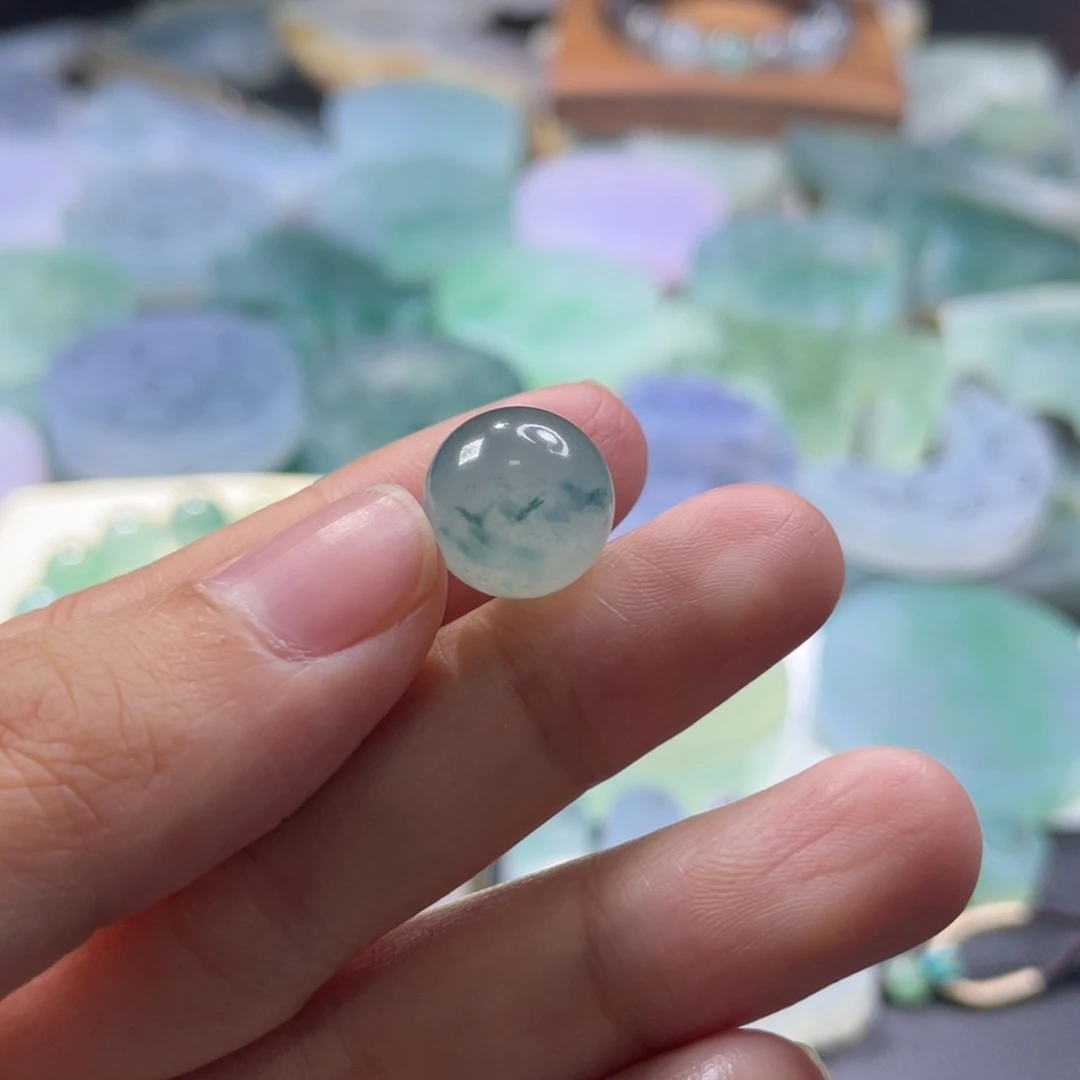 定制翡翠未镶嵌珠子