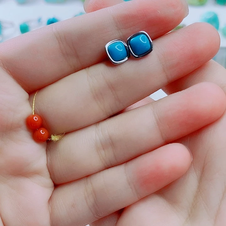 南红玛瑙未镶嵌珠宝奇石