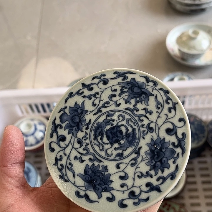 摆件景德镇青花缠枝莲盖置