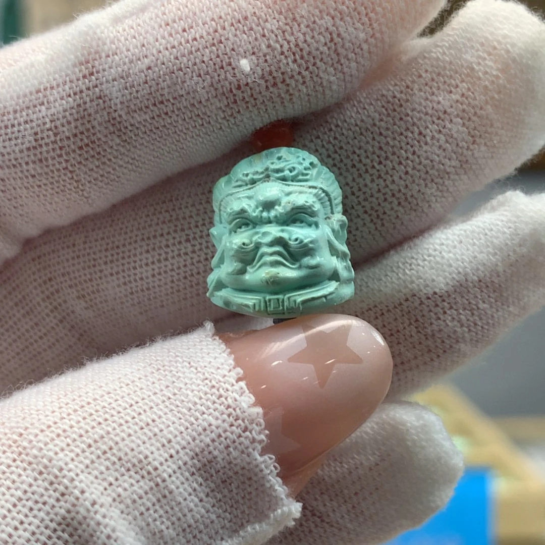 绿松石未镶嵌挂件