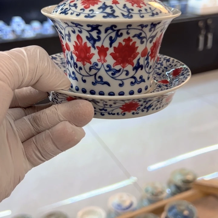 瓷片白青花釉里红缠枝莲马蹄盖碗全品