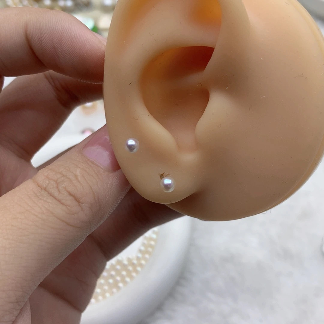 银S925镶嵌淡水珍珠耳饰