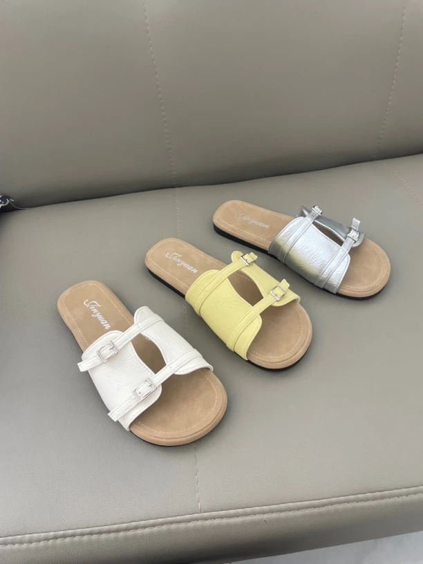 设计感小众平底一字拖女夏外穿森系复古配裙子软底凉拖鞋（