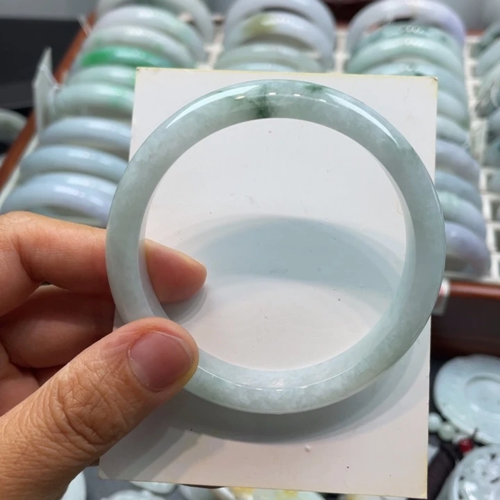 翡翠手镯未镶嵌纯天然A货翡翠手镯58.5