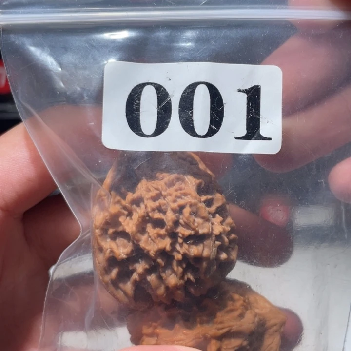 玩***炕文玩核桃吊坠001满天星