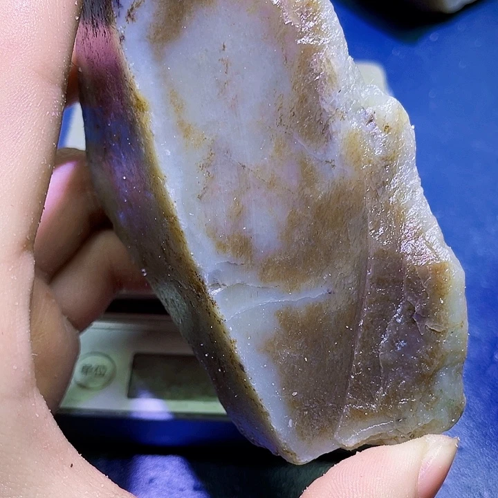 和田玉（糖玉）未镶嵌珠宝半成品