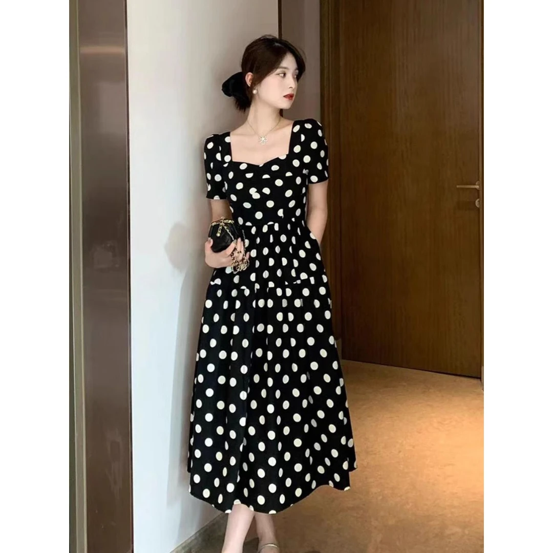 大码胖mm法式赫本风波点连衣裙女夏季气质收腰显瘦方领长裙200斤