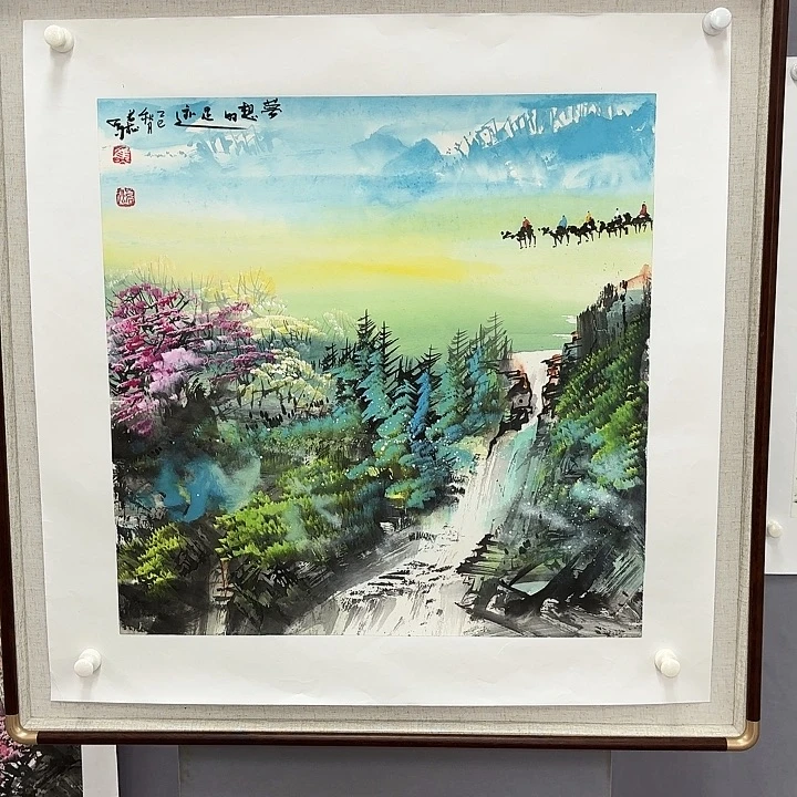 国画艺术家真人手绘