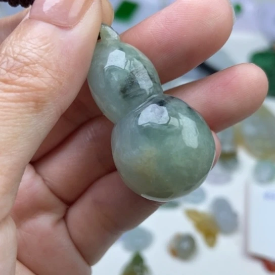 翡翠未镶嵌吊坠(不含链)天然缅甸翡翠a货