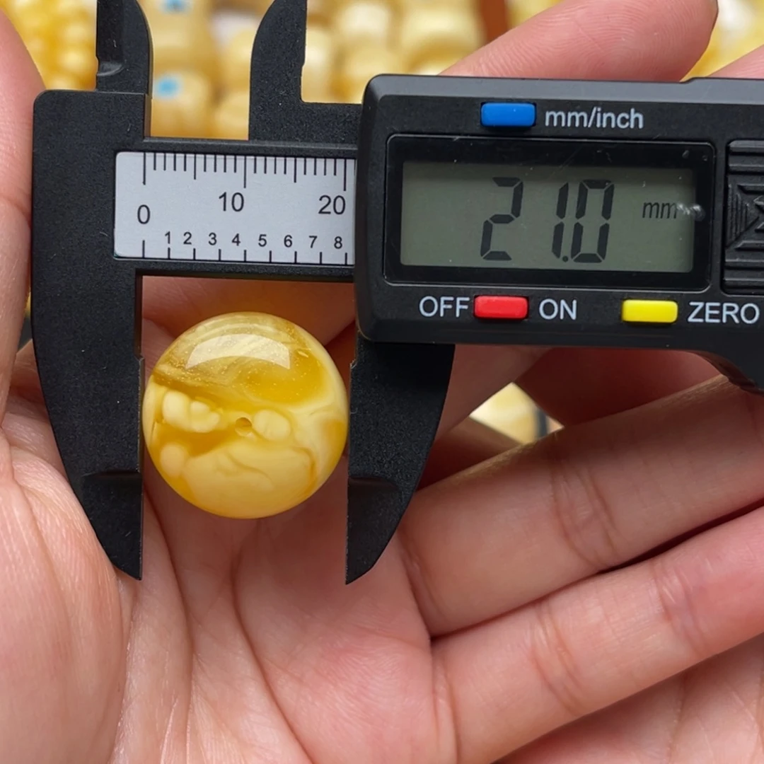 琥珀未镶嵌裸石蜜蜡墩子笑
