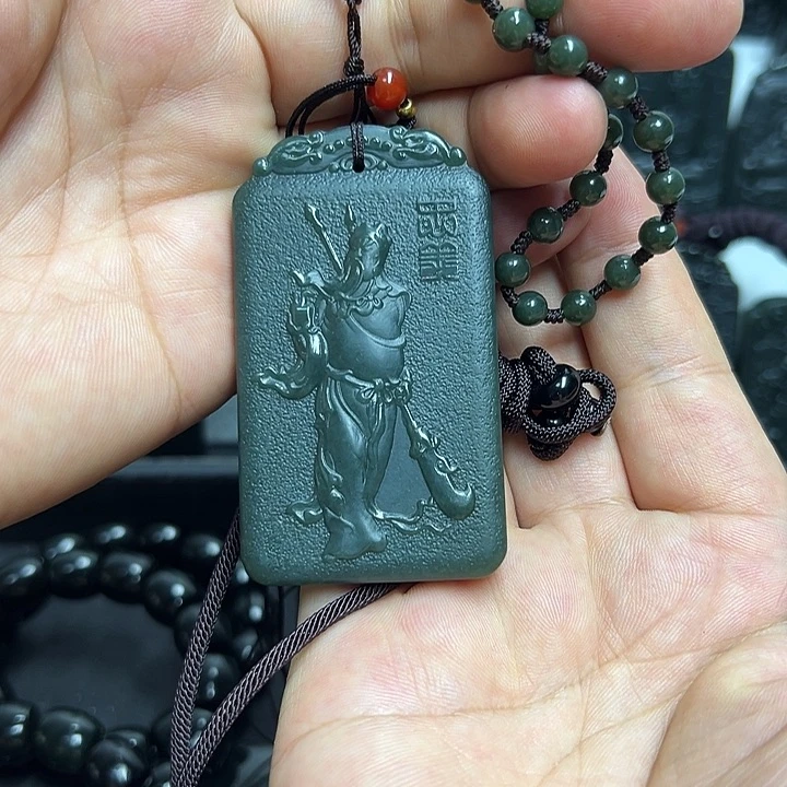 真***）和田玉（青玉）未镶嵌颈饰