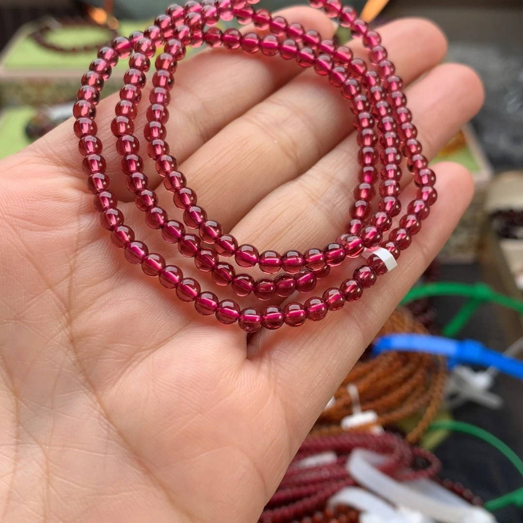 石榴石手串未镶嵌