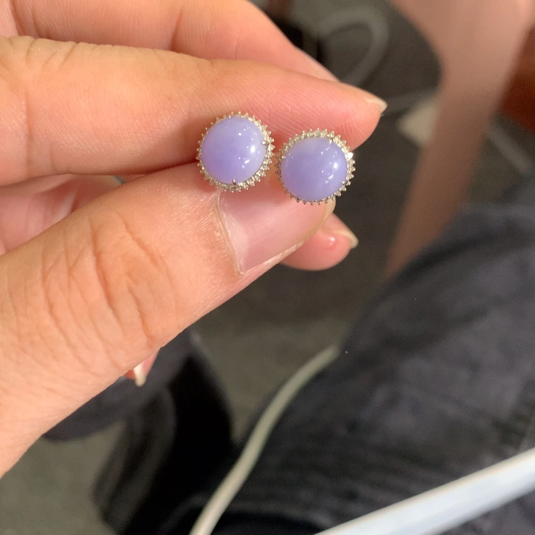 18K金镶嵌翡翠耳饰翡翠