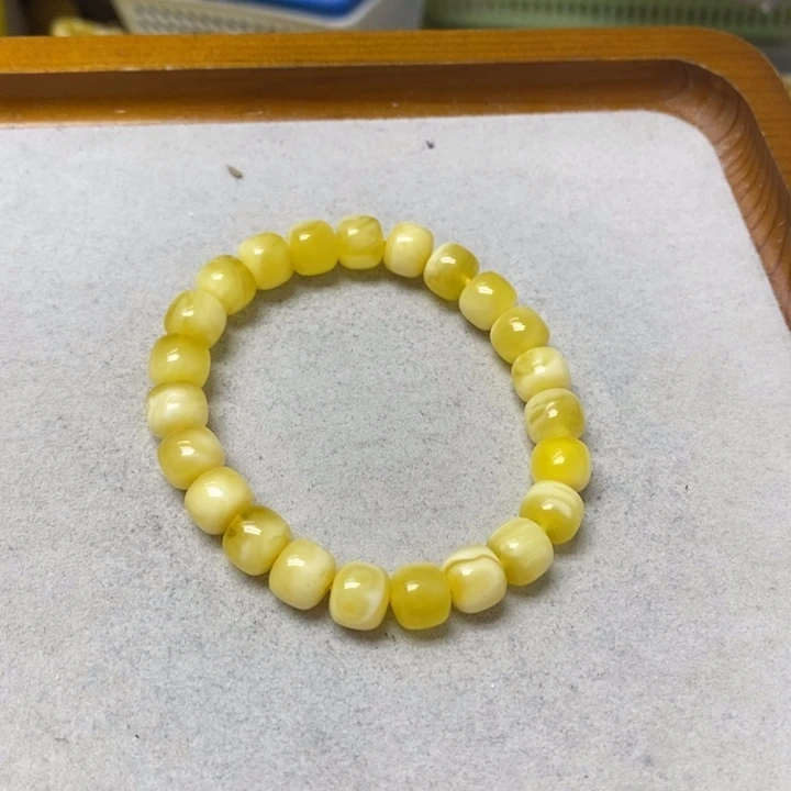 蜜蜡未镶嵌裸石手串
