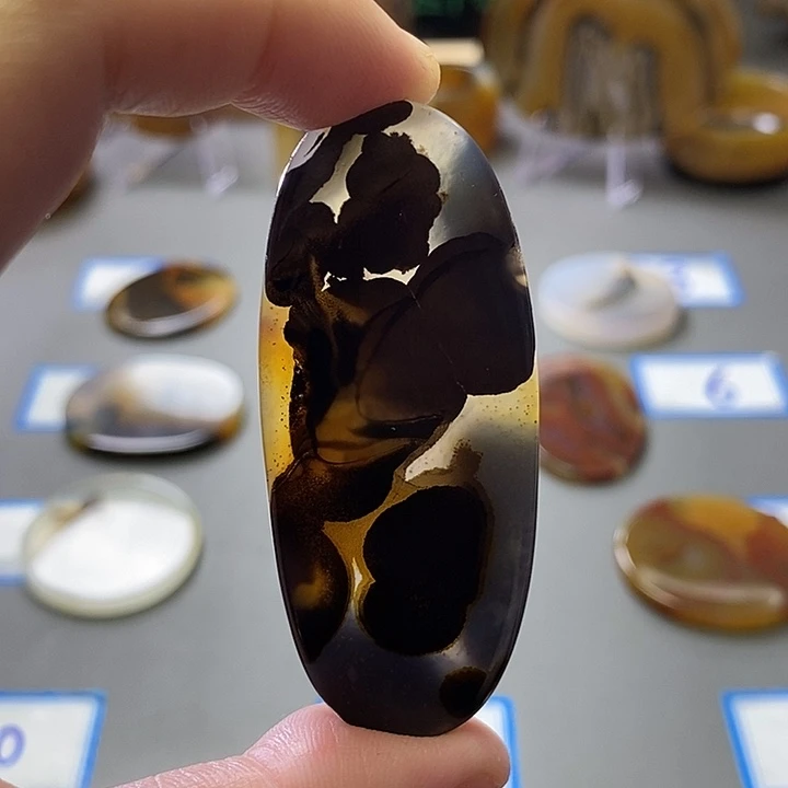 玛瑙/玉髓未镶嵌珠宝半成品89