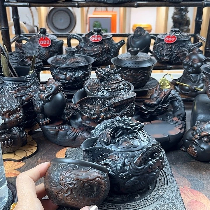 壶云南建水紫陶壶