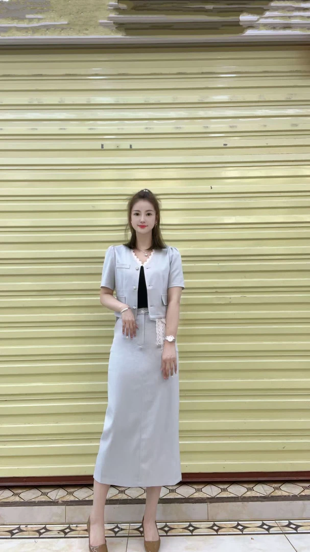 气质显瘦套装上衣半身裙轻熟风穿搭白色轻奢时尚百搭夏季设计感