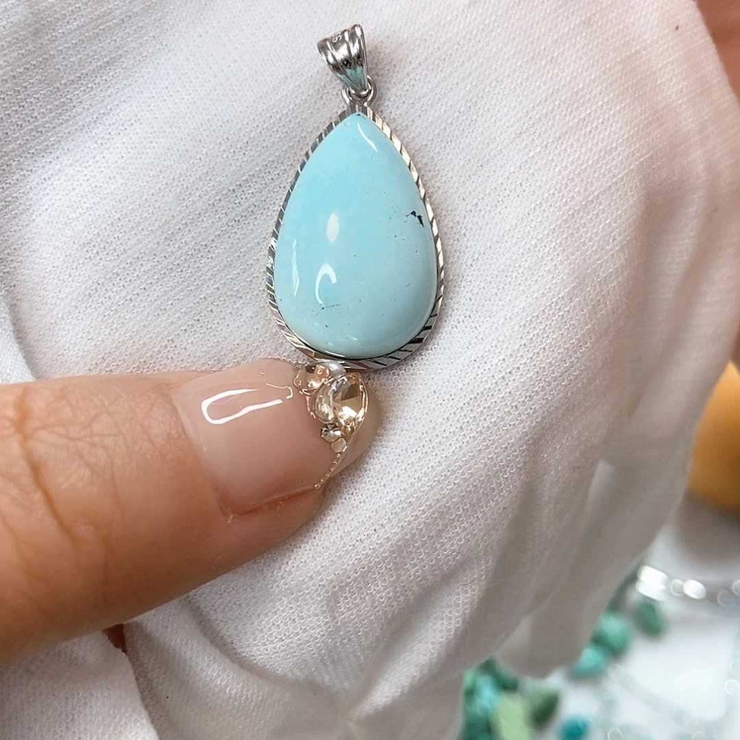 未镶嵌绿松石珠宝奇石