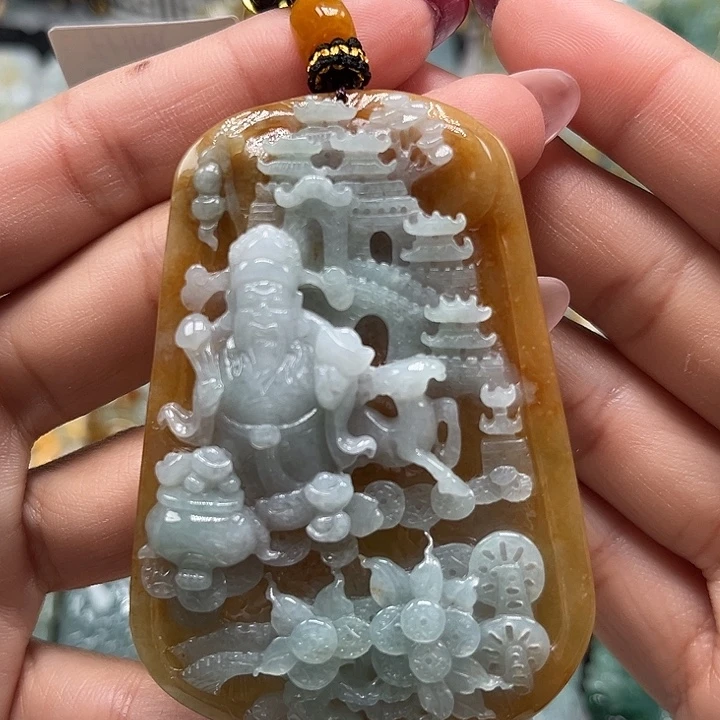 翡翠未镶嵌颈饰财神