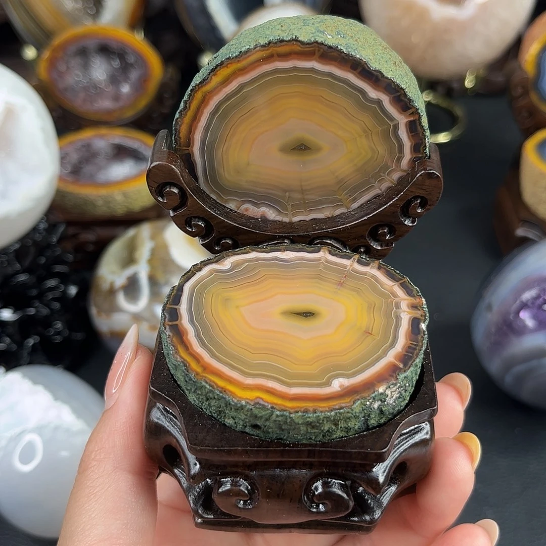 未镶嵌水晶大型摆件（非配饰）