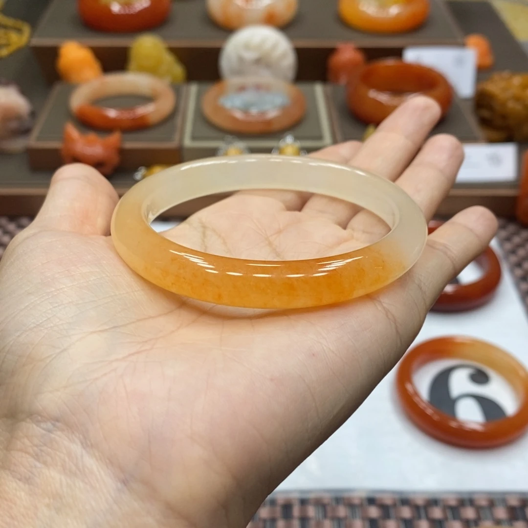 ***阿石英质玉（黄龙玉）未镶嵌手镯