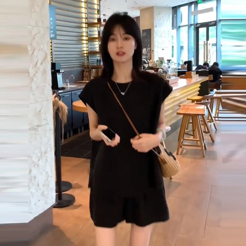 时尚纯色一整套穿搭女夏季新款圆领后背单排扣飞飞袖上衣短裤套装