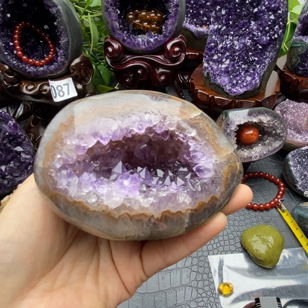 路***遇未镶嵌大型摆件（非配饰）紫晶
