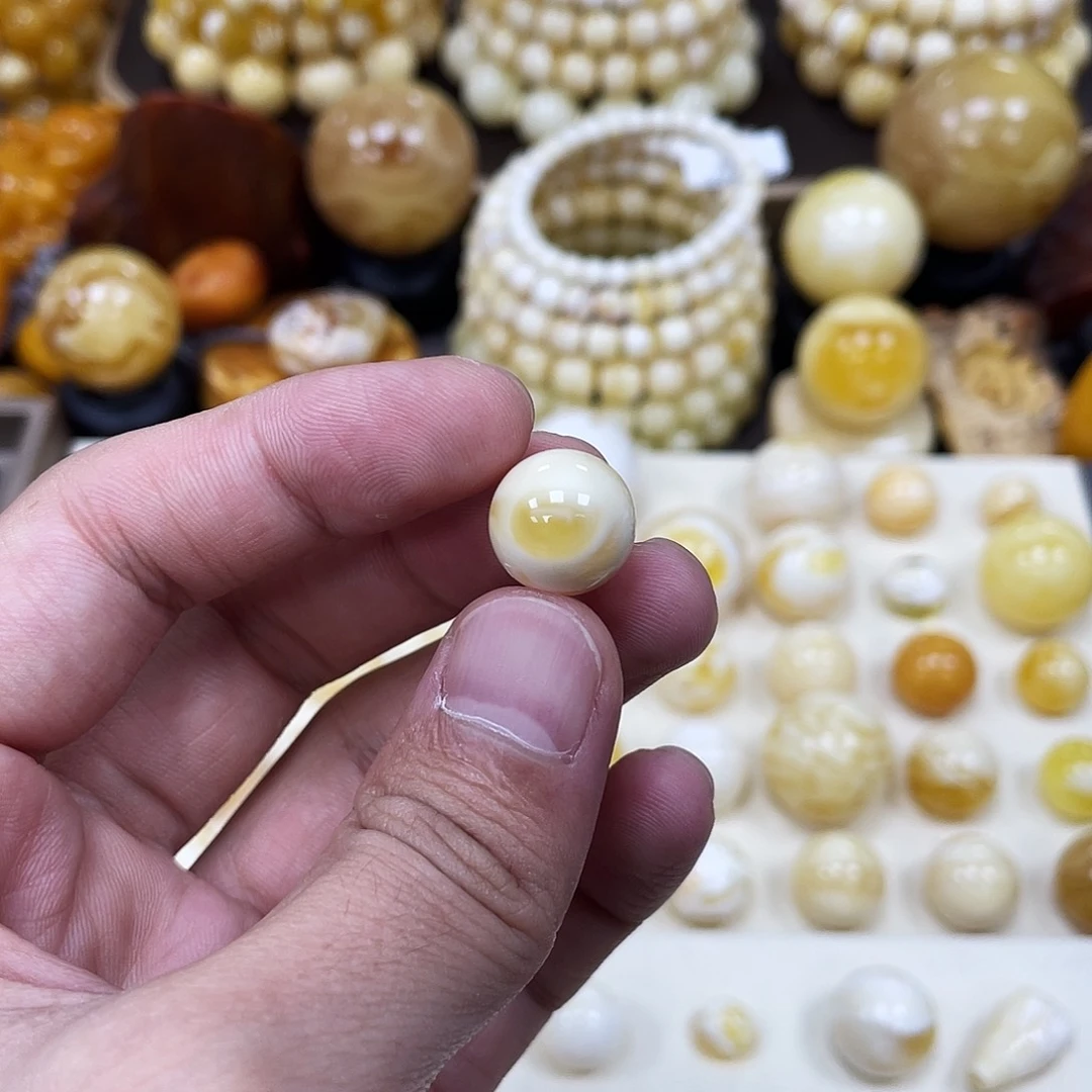 蜜蜡未镶嵌珠宝奇石13.5mm【溶洞天眼金瓷白】打孔不予退货