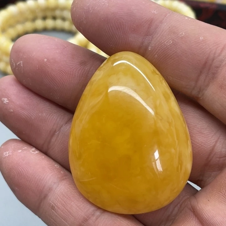 琥珀未镶嵌裸石水滴