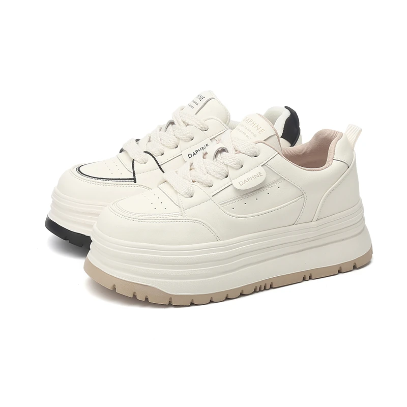 达芙妮板鞋小白鞋女2025年新款春季厚底松糕鞋运动休闲鞋防滑女鞋