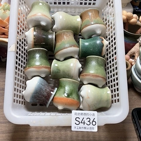 紫砂花盆436微瑕品口径3厘米左右的