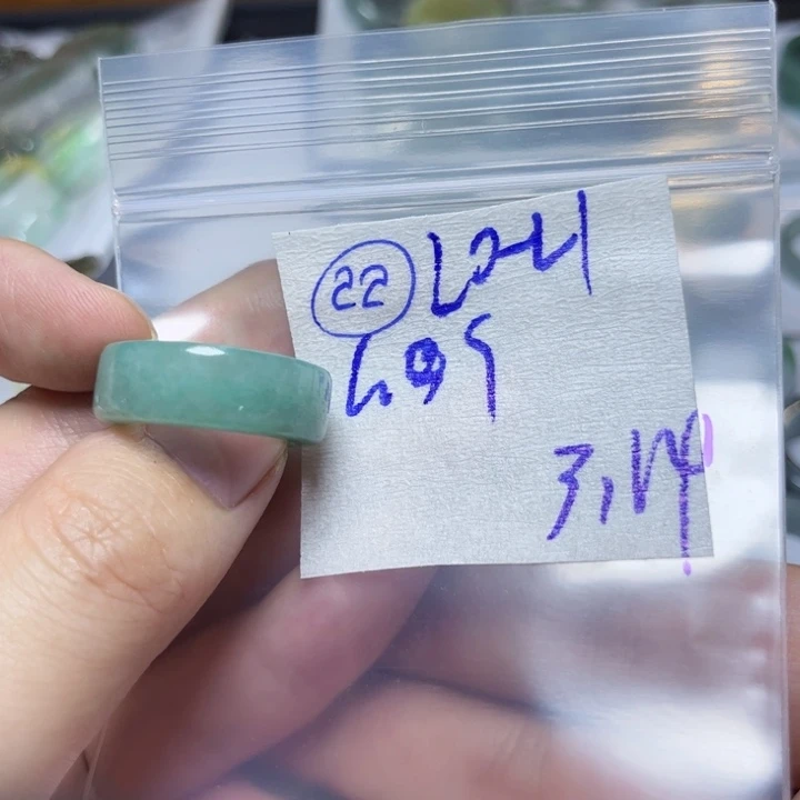 定制翡翠未镶嵌明天