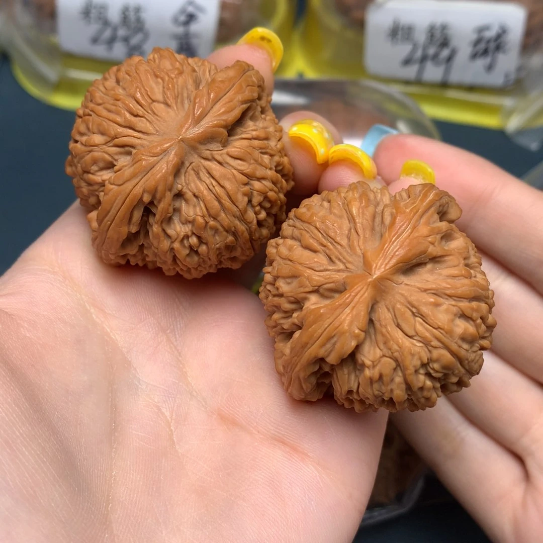 文玩核桃把件43-19490-0