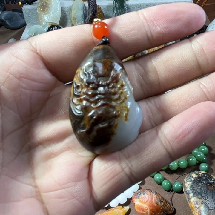 禾***和田玉未镶嵌挂件