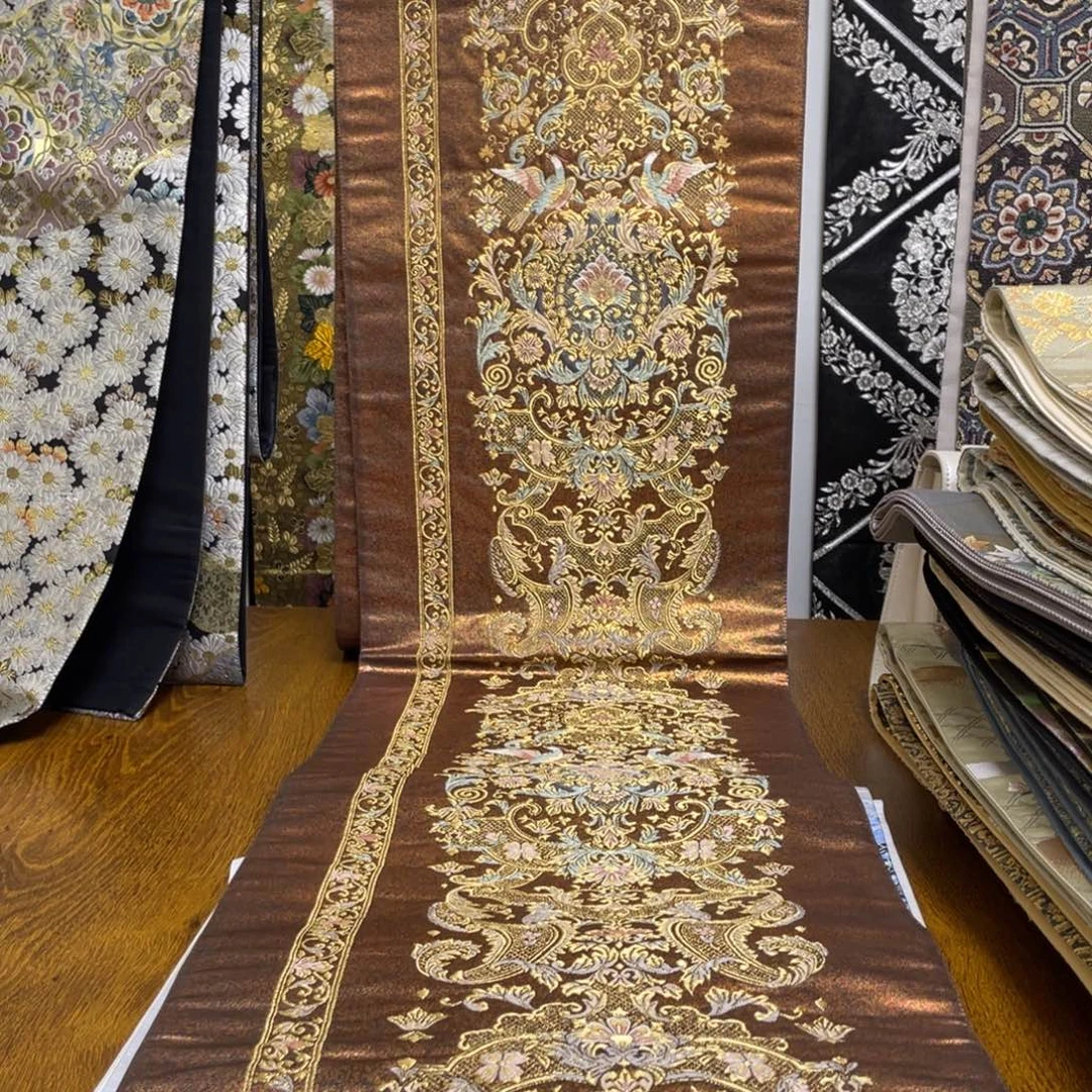 茹****织绣织锦工艺技术