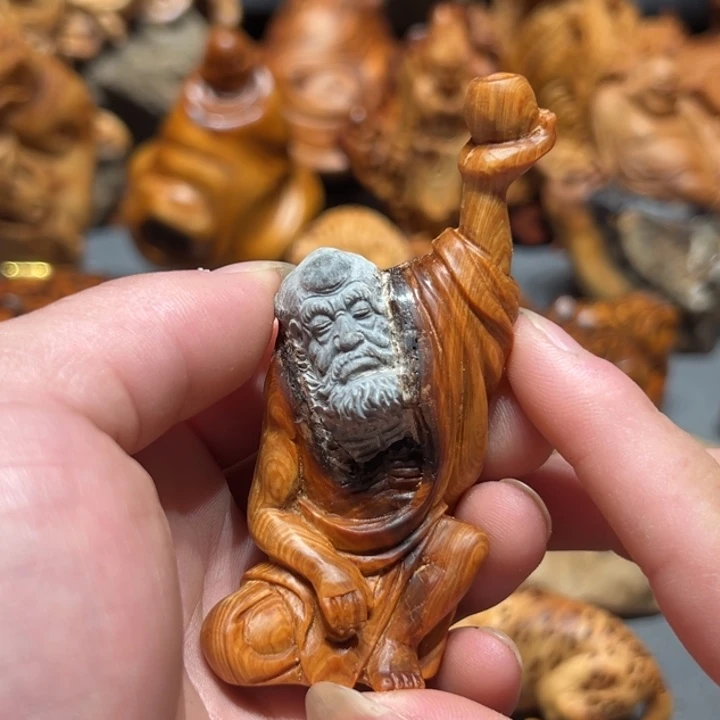 “***”柏木（崖柏）点点关注