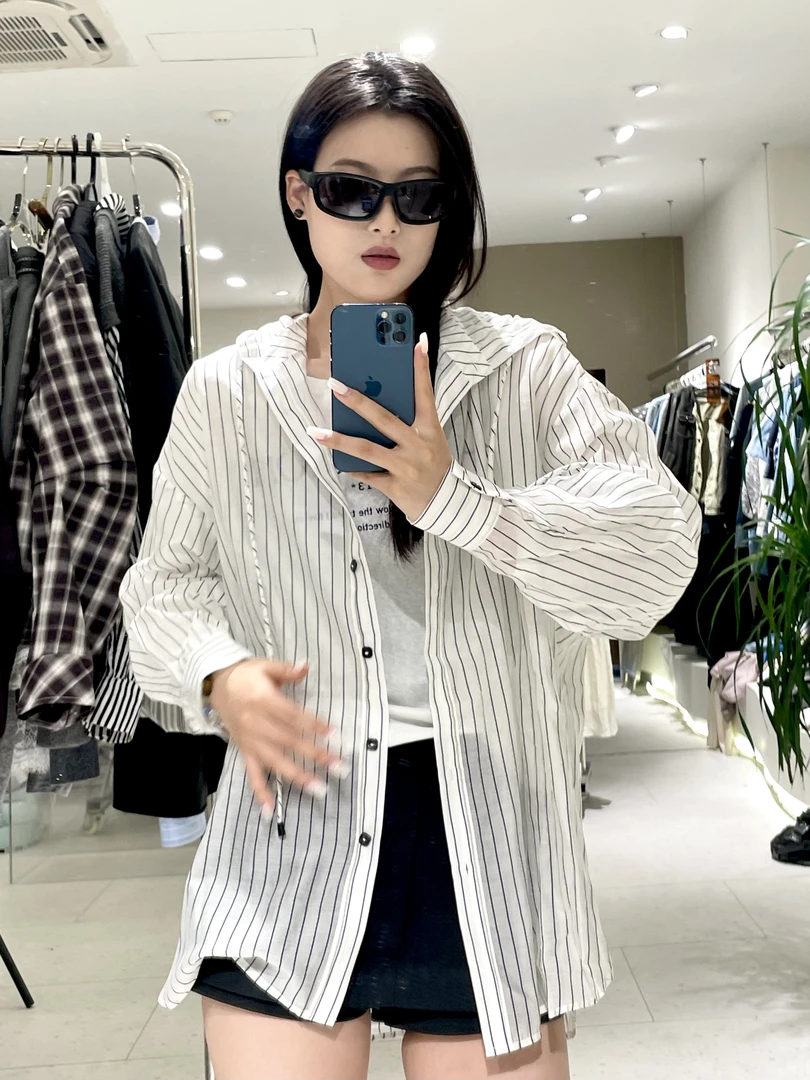 美莳美记 条纹纽扣常规条纹立领显瘦衬衫时尚褶皱气质简约-010
