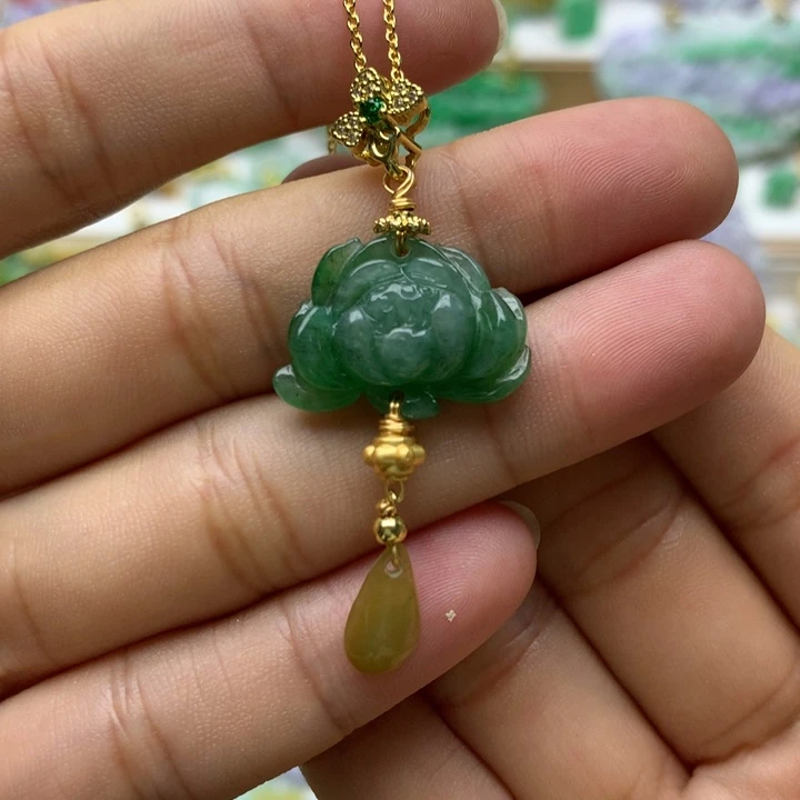 颈饰未镶嵌翡翠翡翠