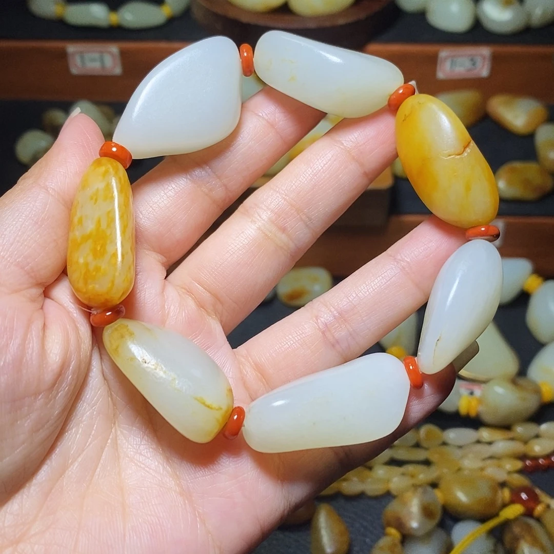 和田玉未镶嵌手链